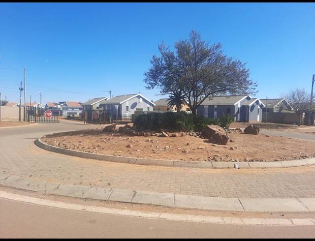 2 BEDROOM HOUSE FOR SALE IN SAVANNA CITY